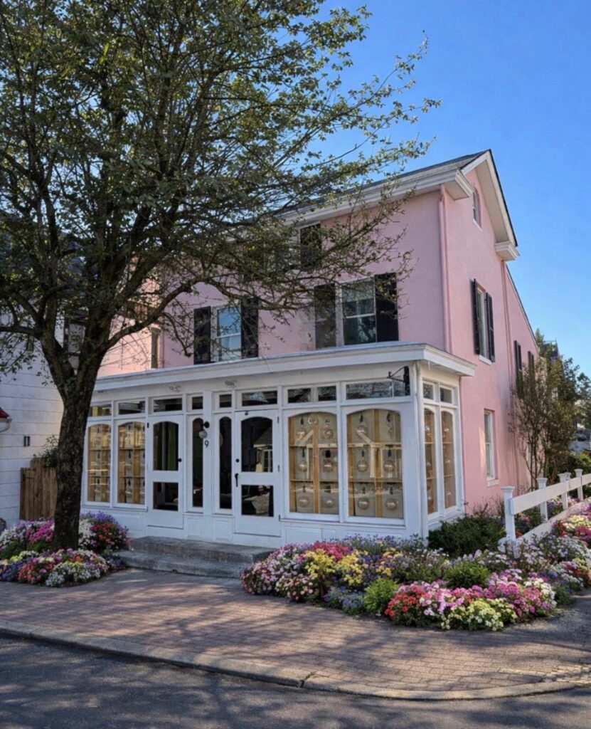 9 W Bridge St, New Hope